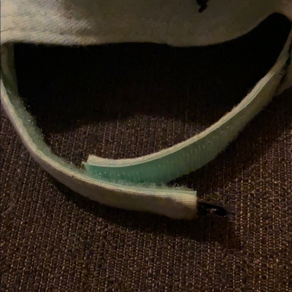 Puma hat - Picture 5 of 5